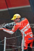 Stefan Bradl gewinnt Moto 2 Rennen in Barcelona - Moto2 - Rd05- Spanish Grand Prix 2011